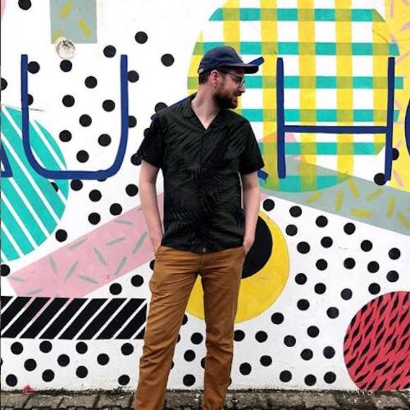 Meet your Posher, Brian - Picture 1 of 1